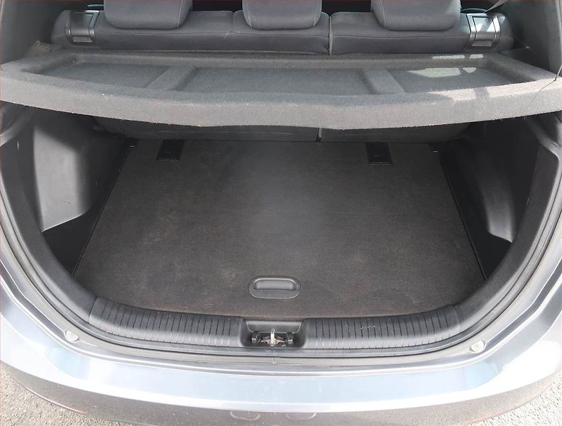 Hyundai ix20 (2011) 1.4 CVVT, Serv.kniha, nová STK - fotka 13 z 17