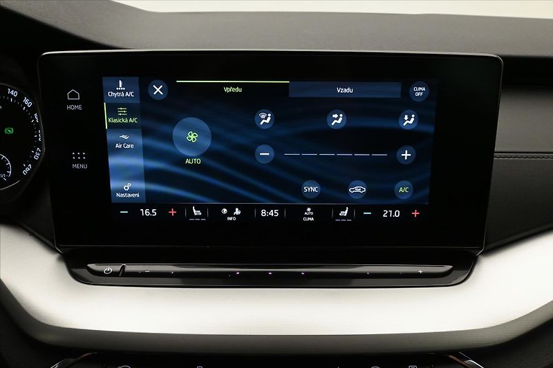 Škoda Octavia 2,0 TDI 110 kW DSG Clever Záru - fotka 20 z 30