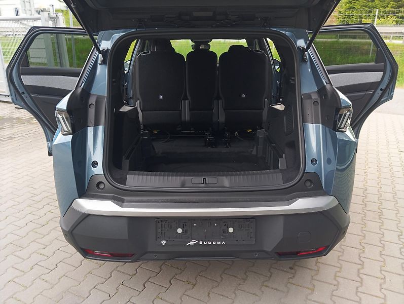 Peugeot 5008 (2026) ALLURE Hybrid 145 e-DCS6 - fotka 9 z 21