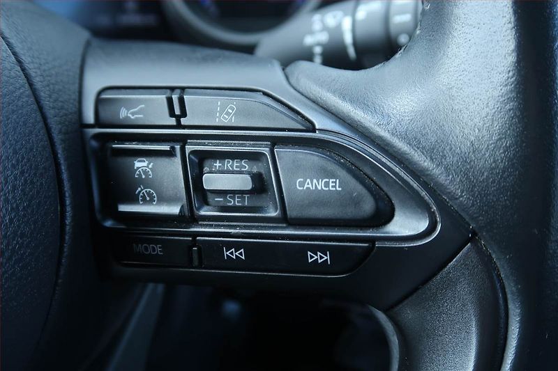 Toyota Yaris (2023) 1.5 VVT-i Hybrid, Automat - fotka 20 z 20