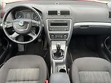 Škoda Octavia (2011) 2.0TDI, ČR, autoAC - náhled 8
