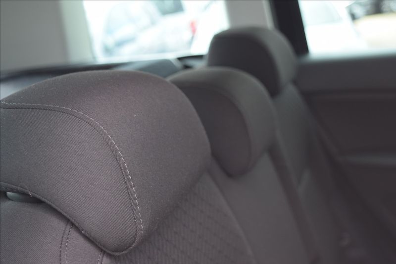 Škoda Yeti 2,0 TDI 110KW 4x4 TAŽNÉ XENONY - fotka 50 z 50