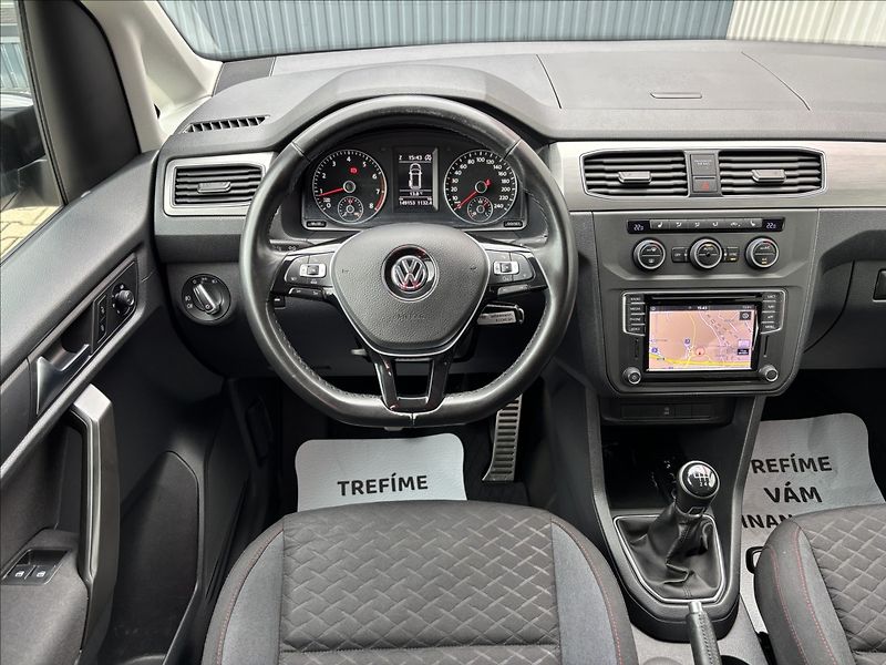 Volkswagen Caddy 1,4 TSi Highline, Navi, Kamera - fotka 7 z 14