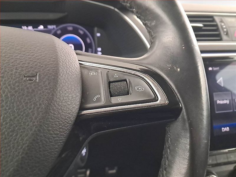Škoda Superb (2016) Laurin&Klement 2.0 TDI - fotka 25 z 30