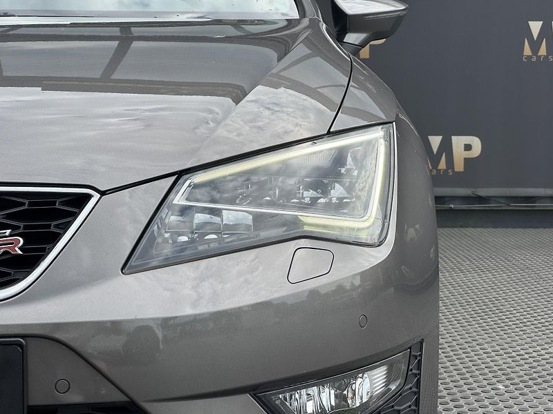 Seat Leon (2016) 1.4TSi 92kW MAN FR, PANO 1.Maj - fotka 38 z 45