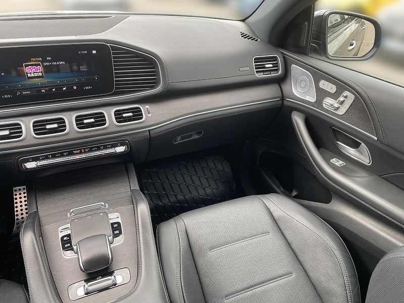 Mercedes-Benz GLE 400d 4M kupé AMG - fotka 11 z 28