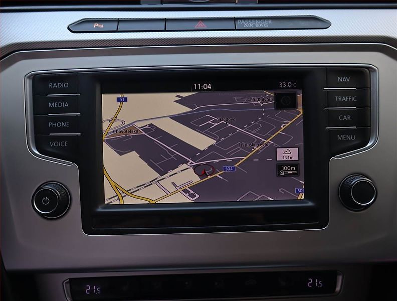 Volkswagen Passat (2015) 2.0 TDI, Navi, Tempomat - fotka 19 z 23