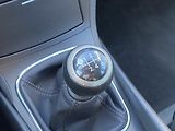 Toyota Avensis 1.6i, ČR, manual, 2x kola - náhled 12