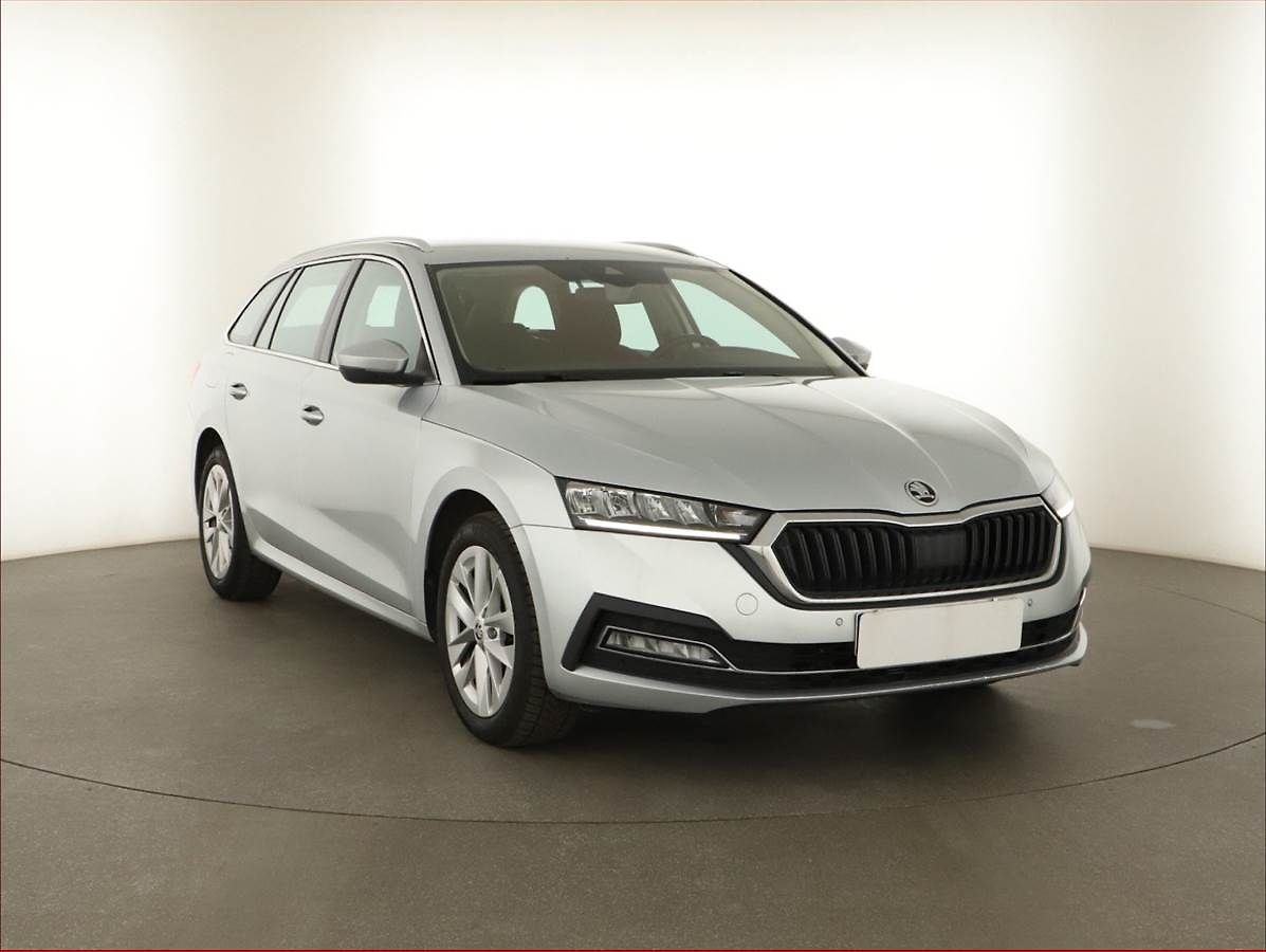 Škoda Octavia Style 1.5 TSI, ČR,1.maj