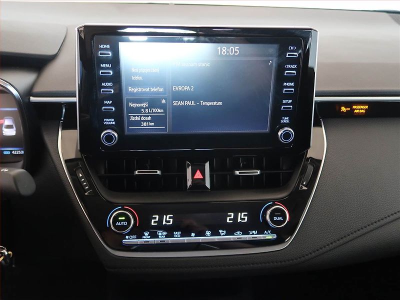 Toyota Corolla (2022) 1.5 VVT-i, Serv.kniha - fotka 12 z 14
