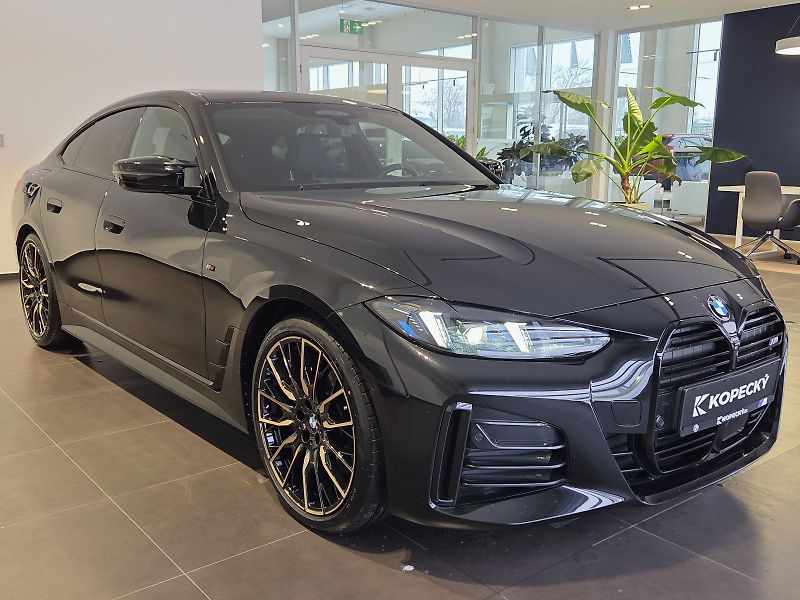 BMW Řada 4 (2025) M440i xDrive GranCoupé M Perfo - fotka 8 z 16