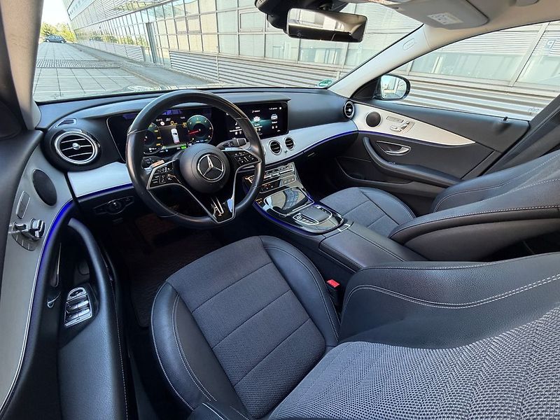 Mercedes-Benz Třídy E (2022) - fotka 39 z 55