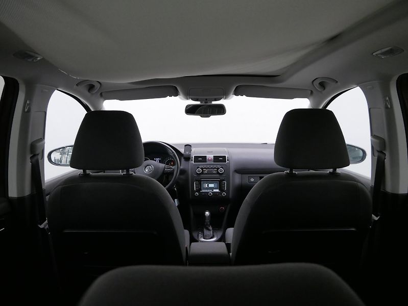 Volkswagen Touran - fotka 24 z 26