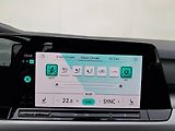 Volkswagen Golf (2022) LIFE 1.5 TSI / 96 kW M6 - náhled 11