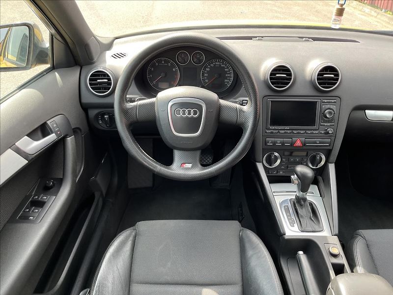 Audi A3 3,2 i V6 184KW 4x4  Sportback - fotka 14 z 45