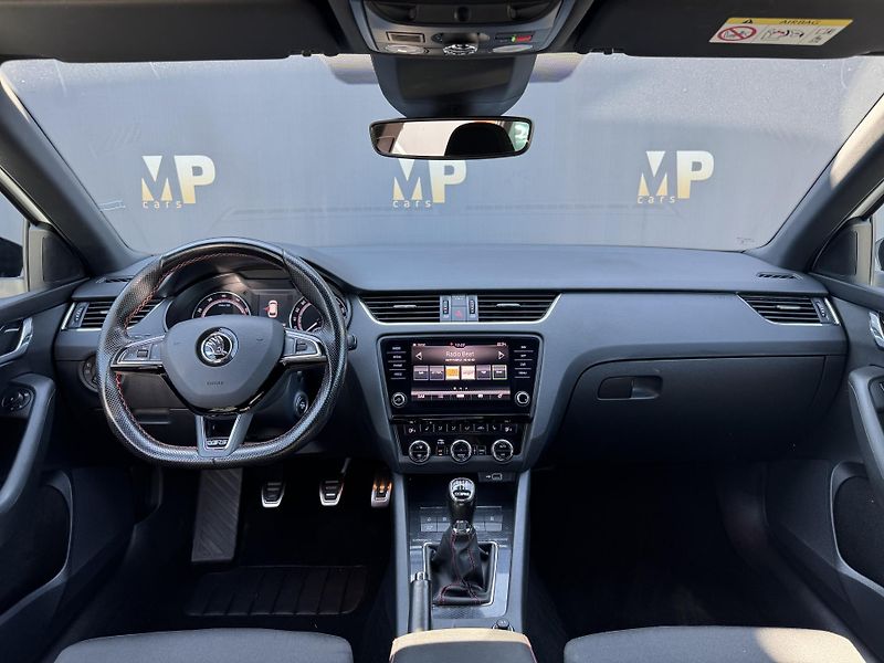 Škoda Octavia (2018) III RS230 2.0TSi MAN, Kessy    - fotka 14 z 44