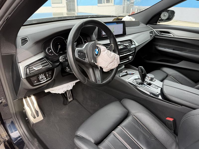 BMW Řada 6 GT 630D 195kW  M SPORT  - fotka 11 z 25