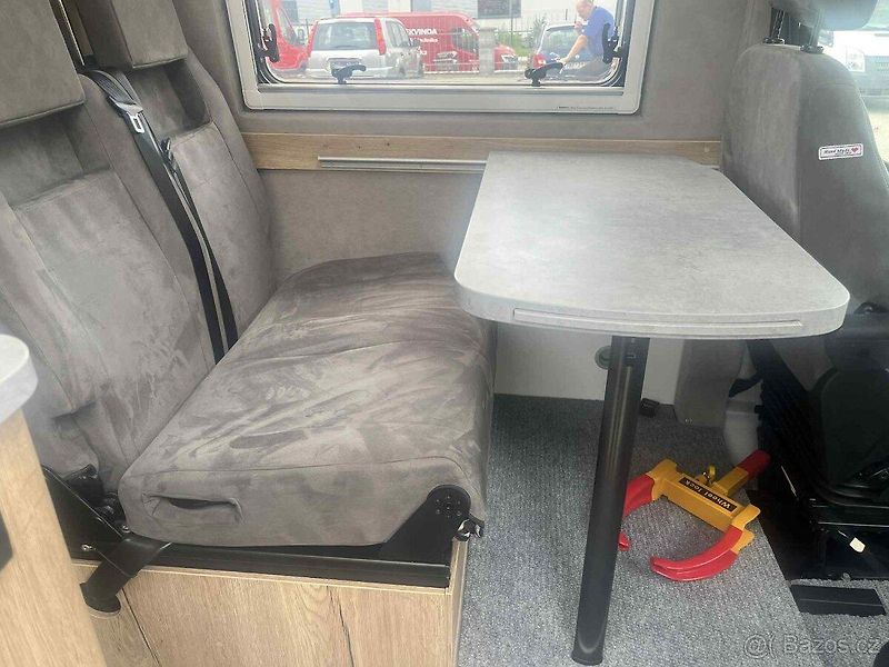 Iveco Daily (2021)  Iveco Daily 3.0 ,132KW,M1  - fotka 15 z 19