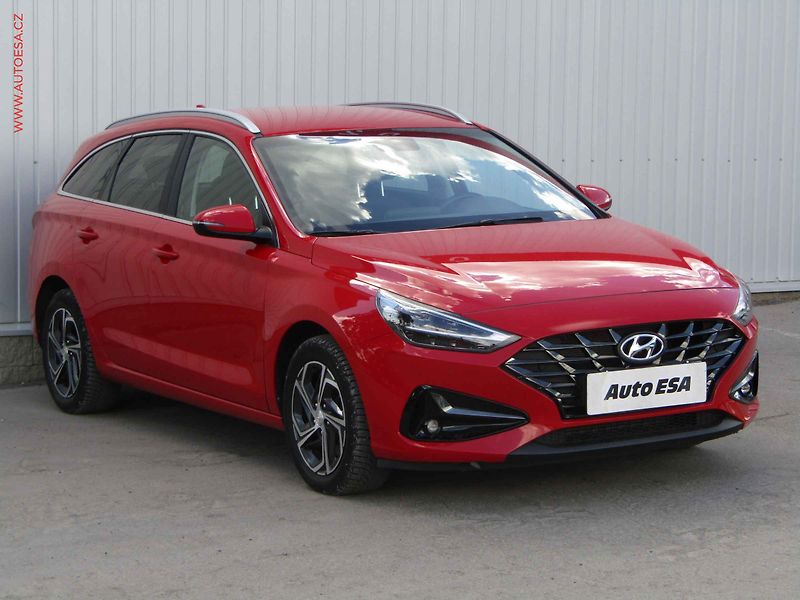 Hyundai i30 (2023) 1.0 T-GDi, ČR, Smart, LED - fotografie inzerátu