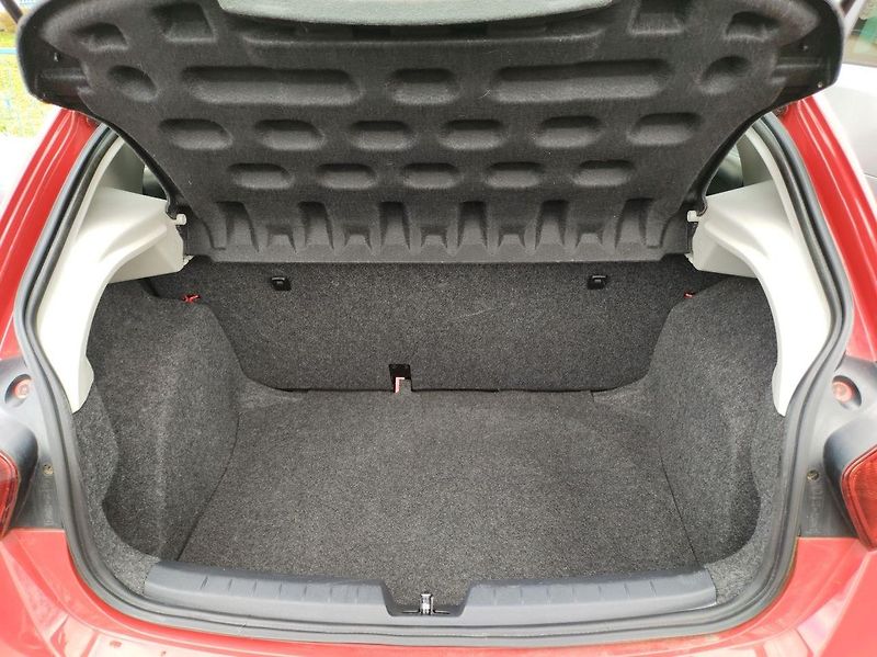 Seat Ibiza (2015) - fotka 12 z 13