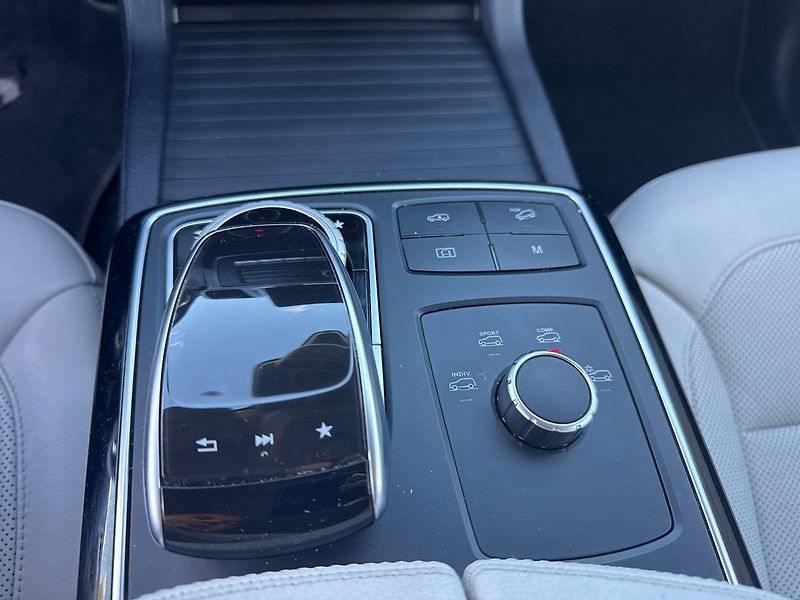 Mercedes-Benz GLE AMG paket 350d 4MATIC kupé - fotka 16 z 21