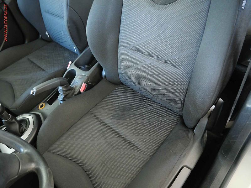 Peugeot 308 (2009) 1.6i SW, ČR, AC - fotka 9 z 21