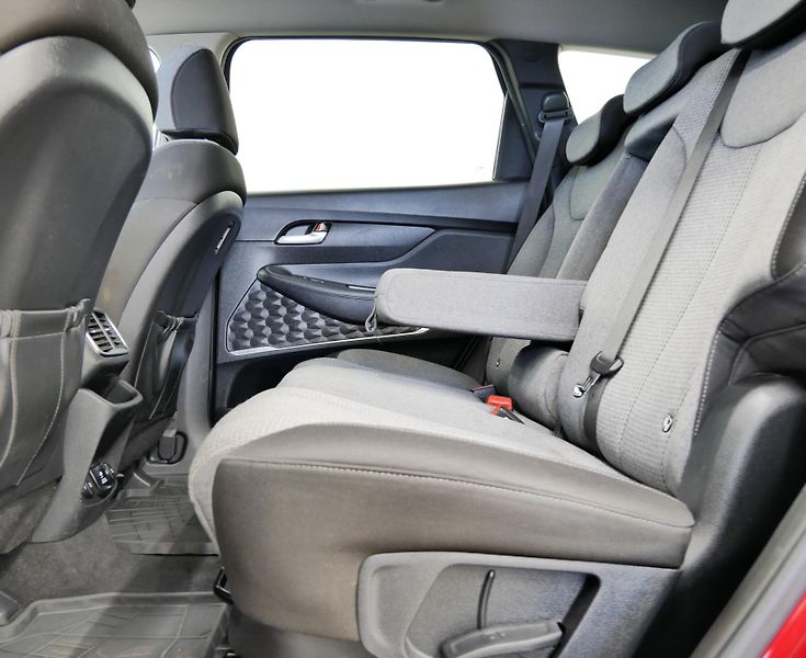 Hyundai Santa Fe - fotka 23 z 25