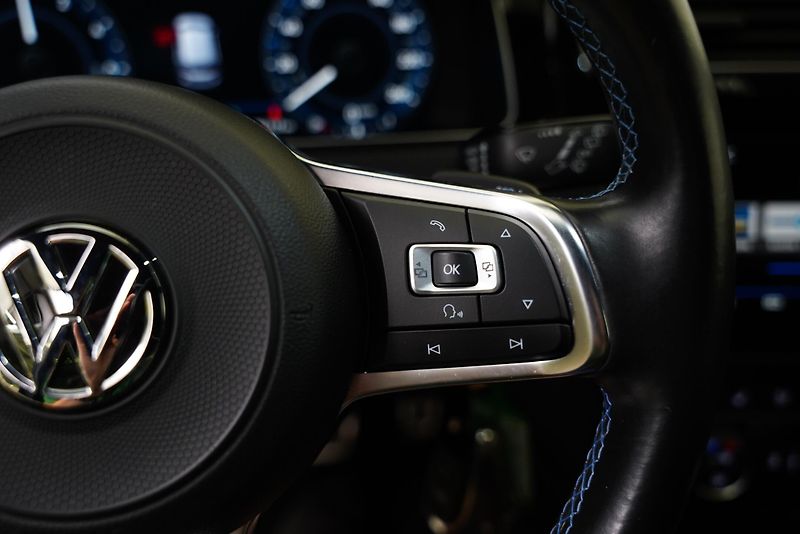 Volkswagen Golf - fotka 16 z 24