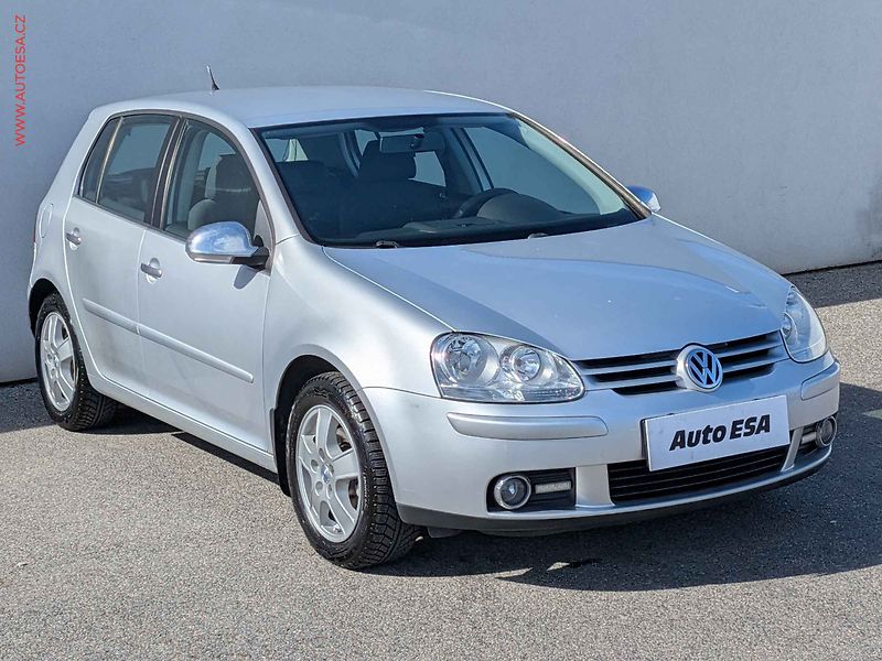 Volkswagen Golf (2007) 1.6i, 2.maj,ČR, Trendline - fotografie inzerátu