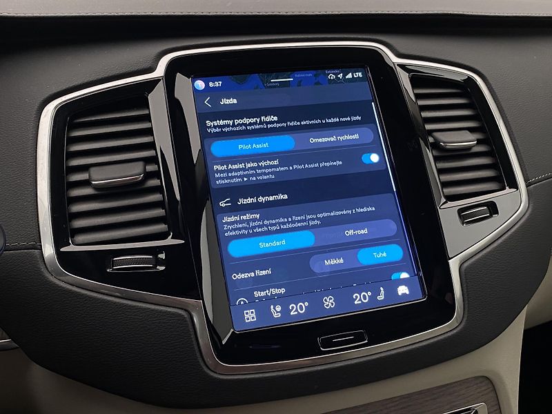 Volvo XC90 B5 AWD BRIGHT PLUS AUT CZ 7m - fotka 48 z 61