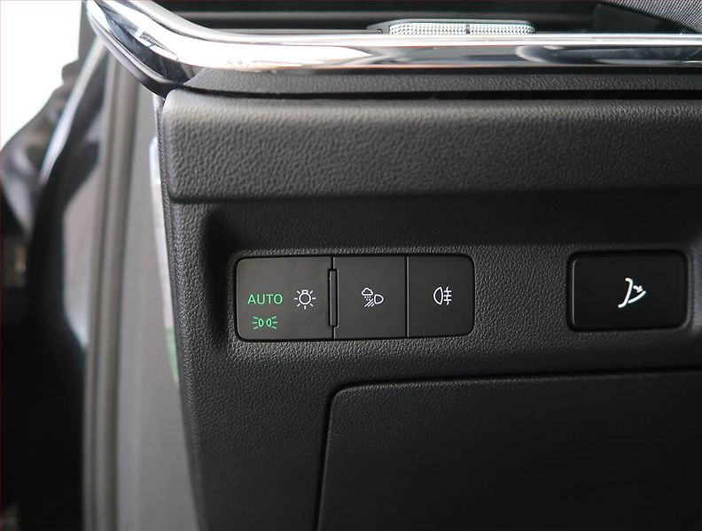 Škoda Enyaq (2021) 60 (62 kWh), SoH 91% - fotka 26 z 29