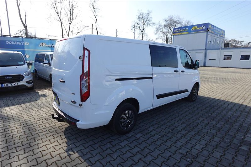 Ford Transit Custom 2,0 TDCI  L2H1 6MÍST KLIMA - fotka 8 z 35