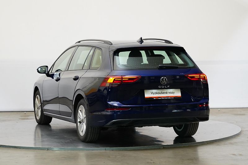 Volkswagen Golf - fotka 7 z 21