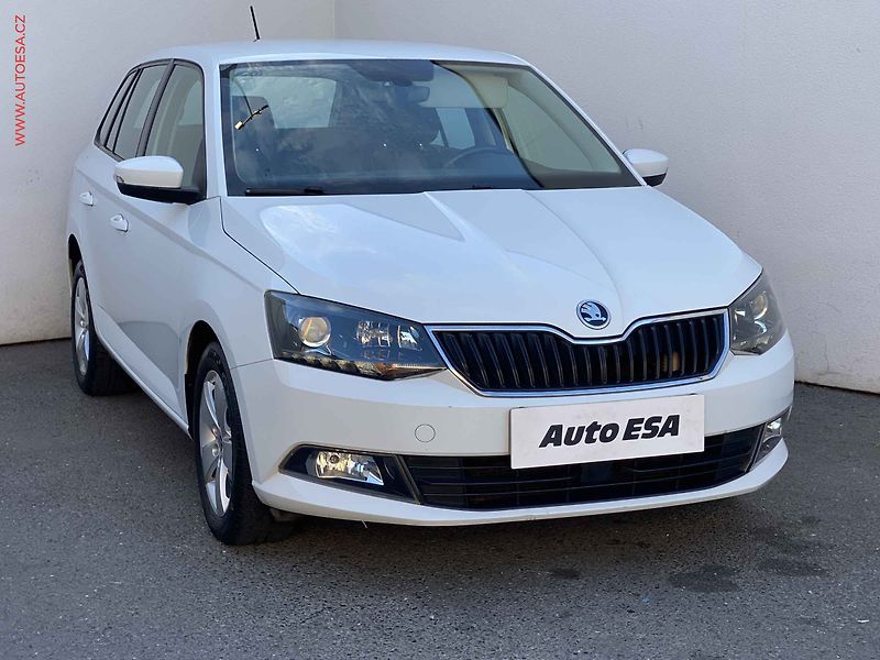 Škoda Fabia (2015) 1.2 TSi, Style, AC, park - fotografie inzerátu