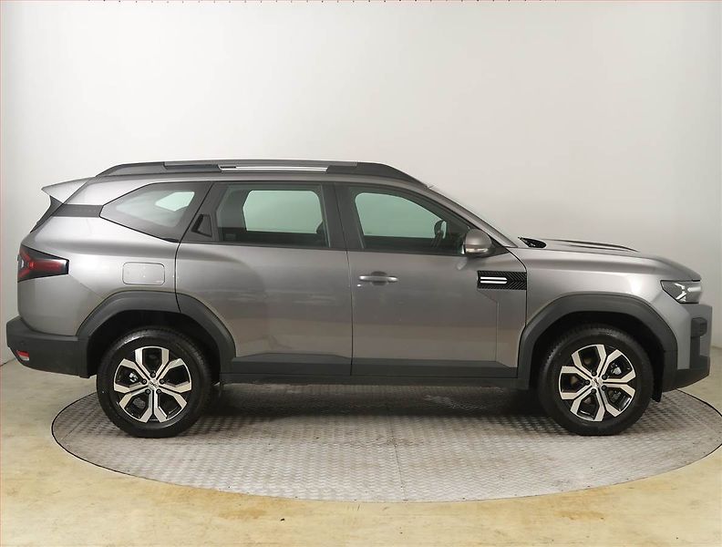 Dacia Bigster (2026) Hybrid-G 4x4 - fotka 6 z 18