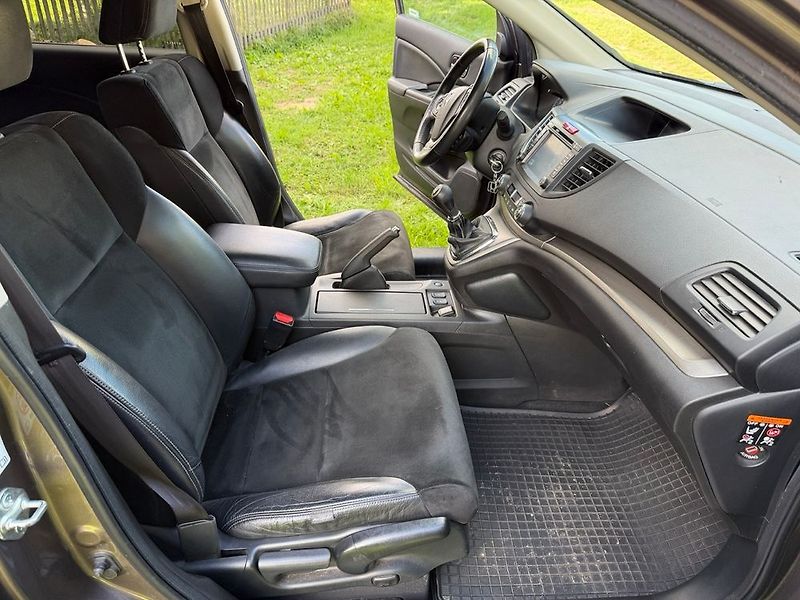 Honda CR-V (2013) - fotka 15 z 36