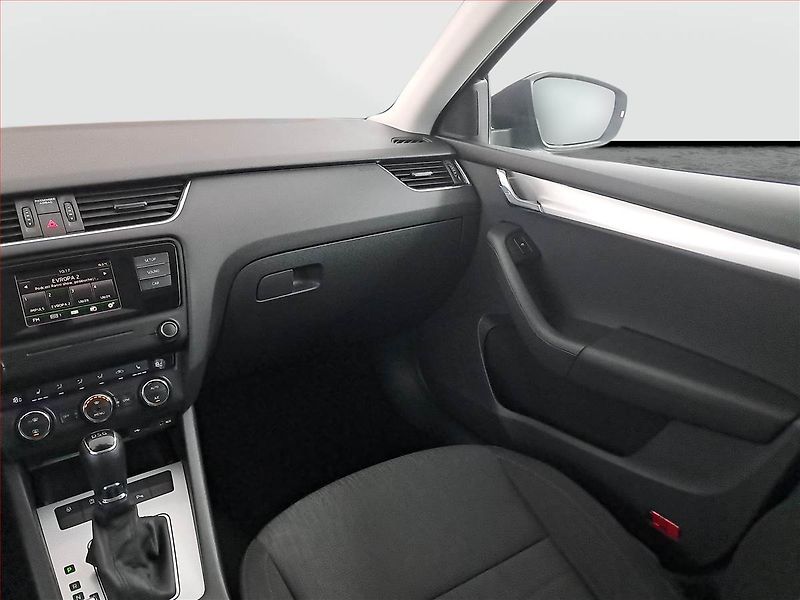 Škoda Octavia (2015) Style 1.6 TDI, Automat - fotka 8 z 19