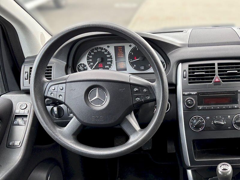 Mercedes-Benz Třídy B (2007) B 150 - fotka 15 z 25
