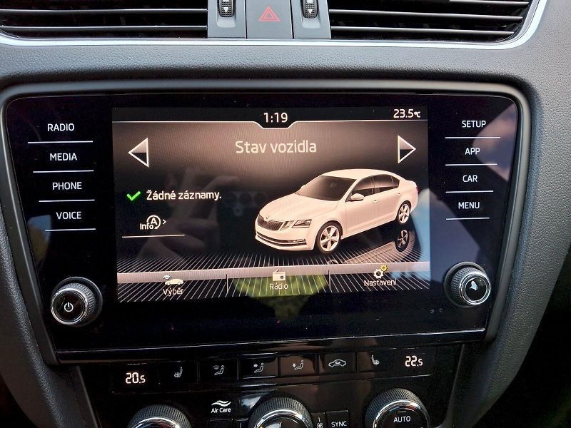 Škoda Octavia (2019) Style DSG 2,0TDi 110kW - fotka 7 z 34
