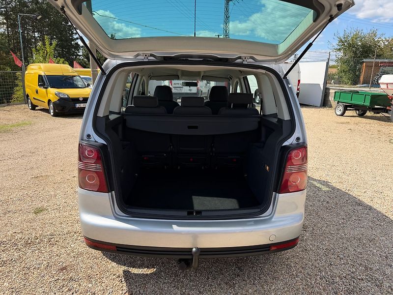 Volkswagen Touran 1.9TDi 77kW*TAŽNÉ* KLIMA - fotka 6 z 24