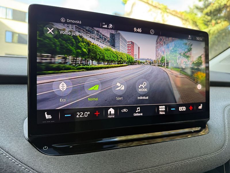 Škoda Enyaq 82 kWh / LOFT / Matrix LED/ Te - fotka 20 z 43