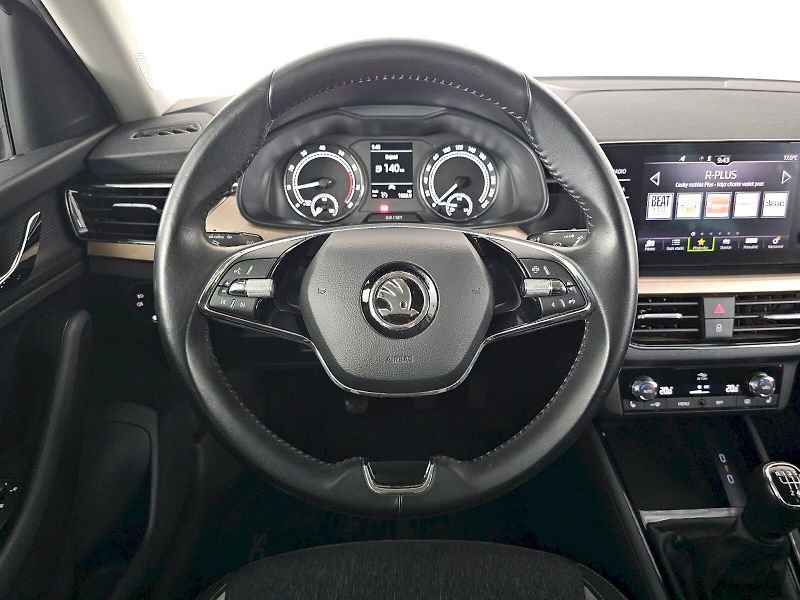 Škoda Scala (2021) 1.5TSi 110kW STYLE PLUS - fotka 8 z 28