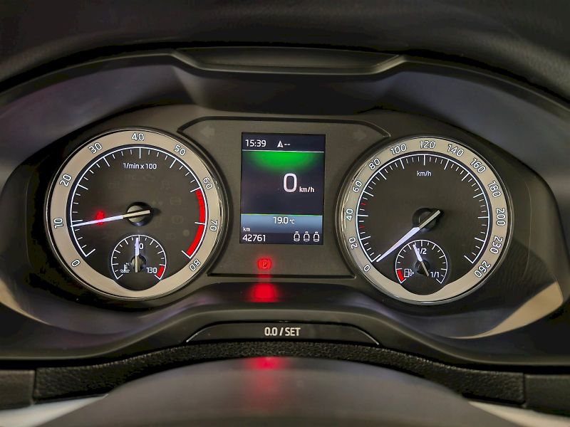Škoda Karoq (2020) 1.5 TSI 110kW Style - fotka 7 z 29