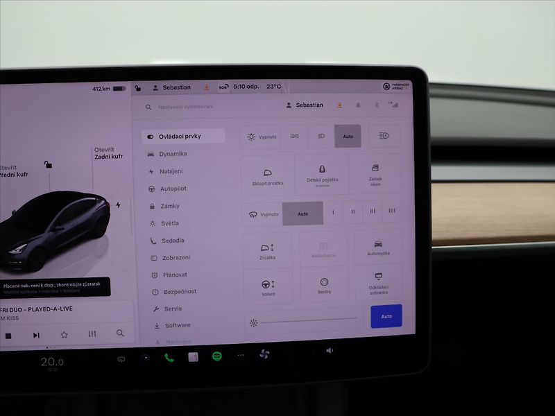 Tesla Model 3 Long Range 75kWh AWD sOH 93,2% - fotka 23 z 32