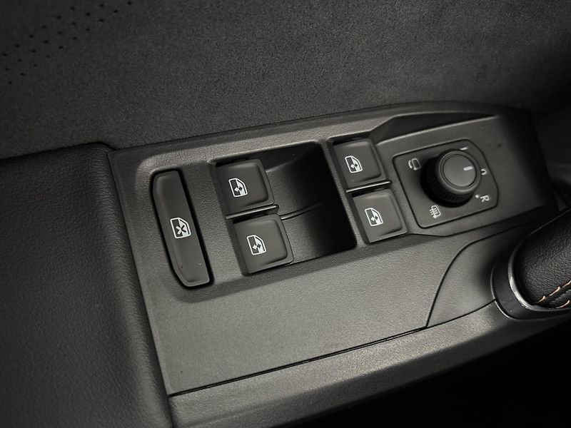 Cupra Formentor (2026) SUV - fotka 18 z 51
