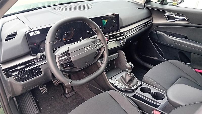 Kia Sportage 1,6 T-GDi COMFORT - fotka 8 z 12