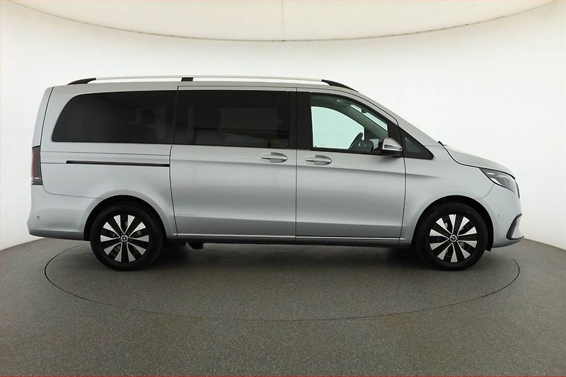 Mercedes-Benz Třídy V (2025) 220 d 4MATIC, ČR, 1Maj - fotka 6 z 20