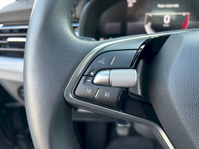 Škoda Kamiq (2025) 1.0 TSI 85kW MP6 Selection - fotka 8 z 33