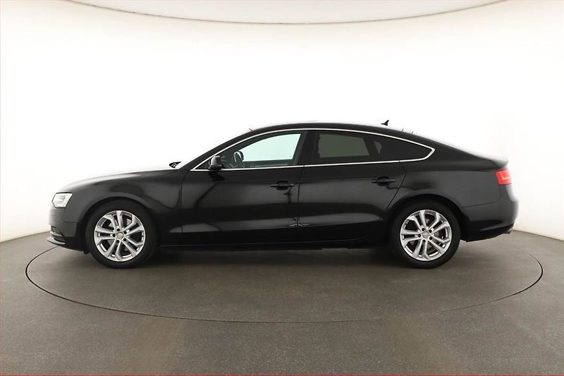 Audi A5 (2015) 2.0 TDI, Automat, Kůže, Navi - fotka 3 z 20