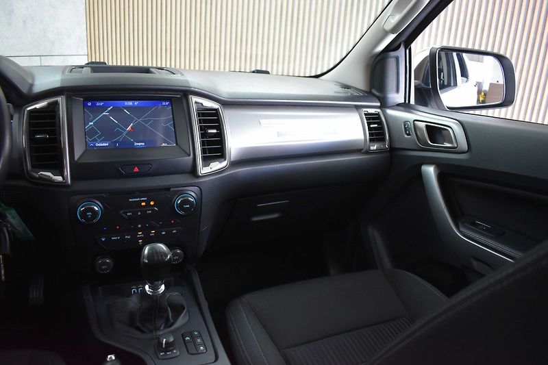 Ford Ranger 2.0 XLT*Naviják*4x4*TAŽNÉ*ČR 1 - fotka 9 z 46